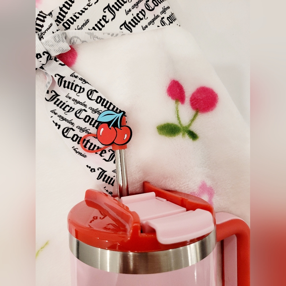 Juicy Couture Stainless Steel Tumbler with Floral Blanket - Picture 2 of 7